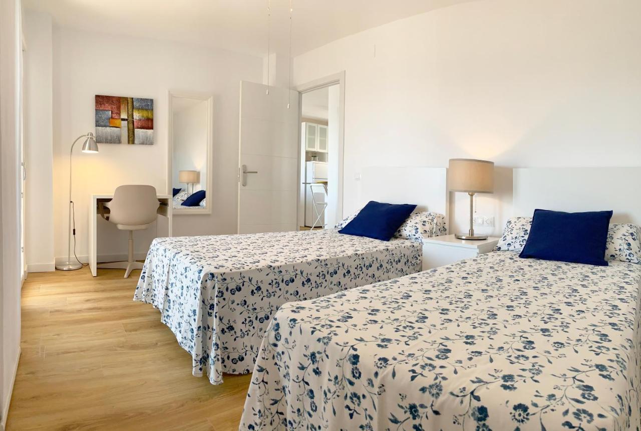 Malagadevacaciones - La Carihuela Palace Torremolinos Exteriör bild