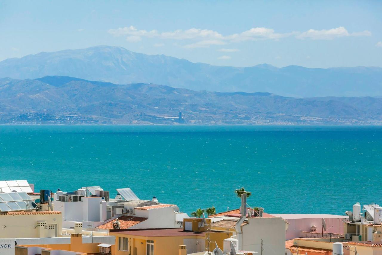 Malagadevacaciones - La Carihuela Palace Torremolinos Exteriör bild